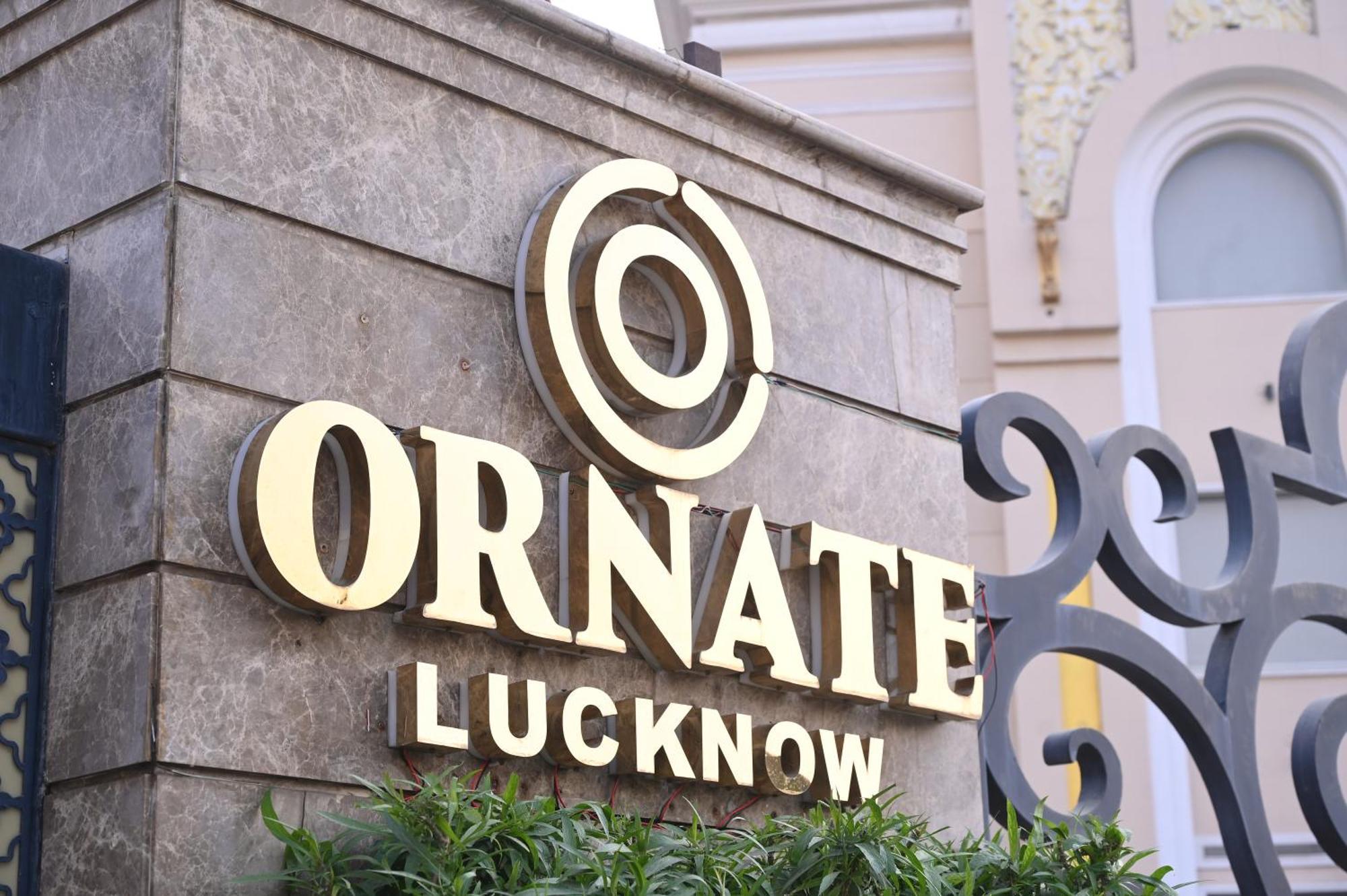 Ornate Lucknow Hotel Екстериор снимка